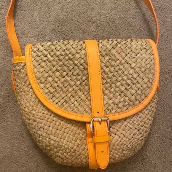 Marc Jacobs Bags Marc Jacobs Straw Canteen Cross Body Bag Poshmark